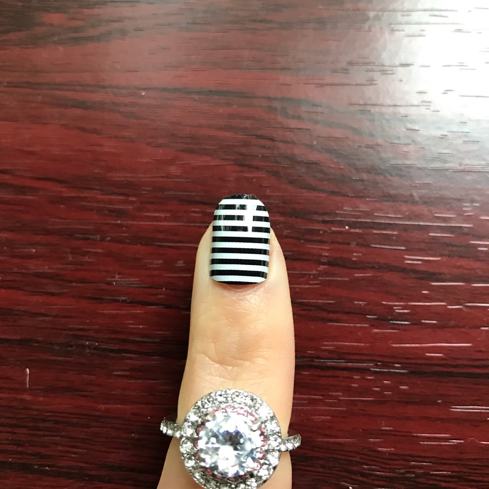 Silver circle fashion ring size 6 7 8 - Picture 5 of 8